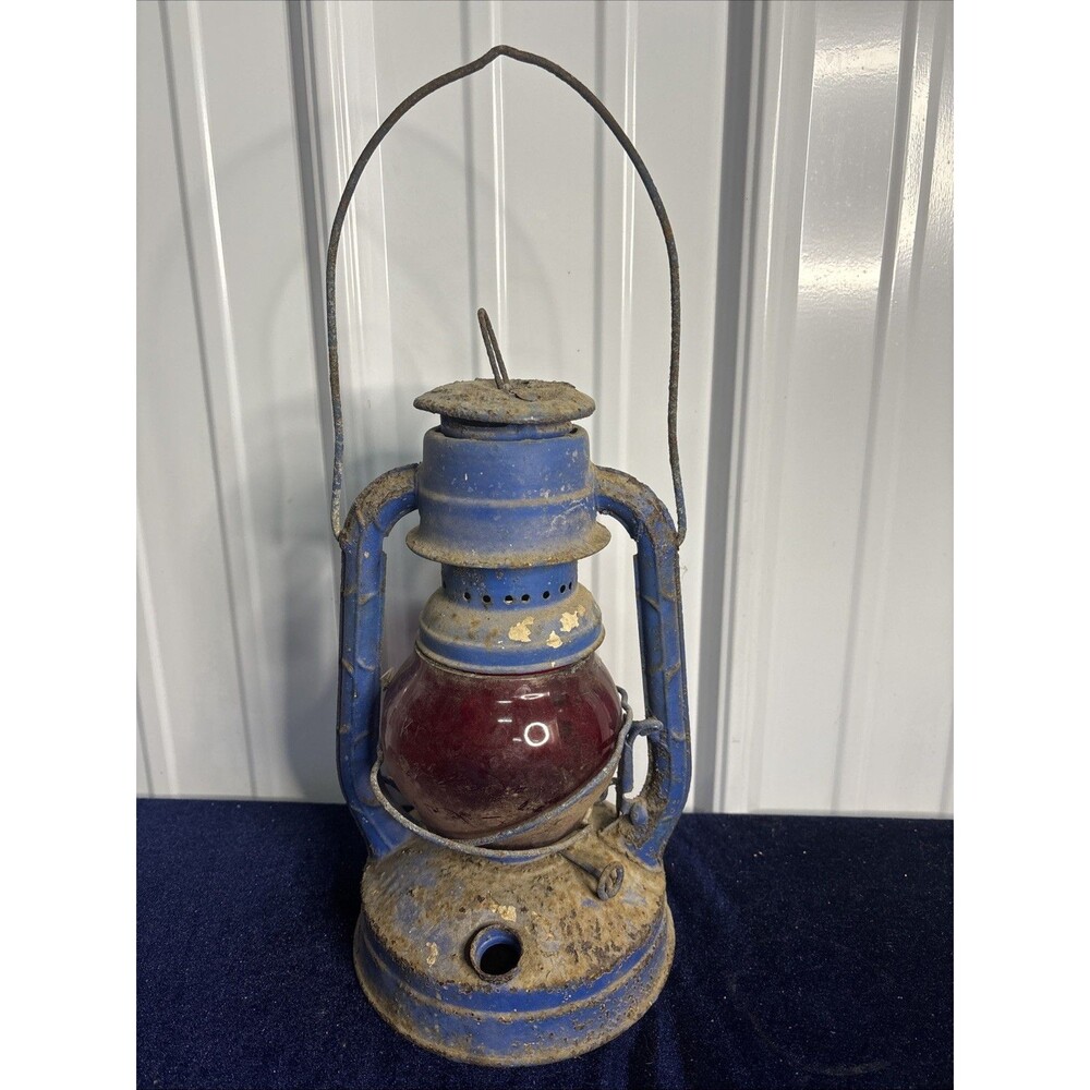 Vintage Dietz Little Wizard Blue Lantern Red Globe * As Is
